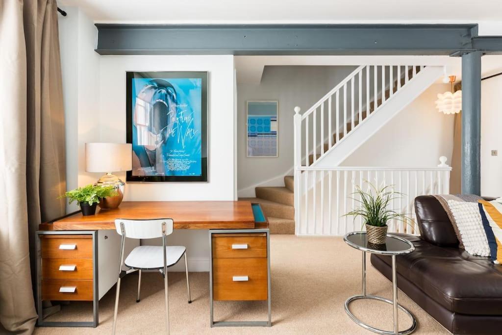 Fabulous Malvern Townhouse Грейт Малвърн Екстериор снимка
